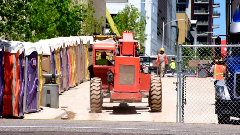 Best Portable Restroom Maintenance and Cleaning  in Dakota Ridge, CO